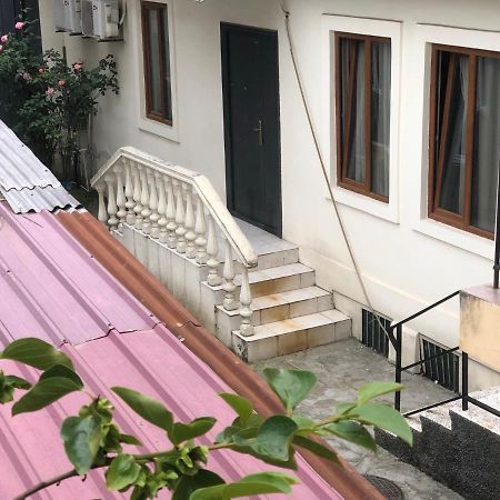 Apartment In The City Center - Old Batumi Bagian luar foto